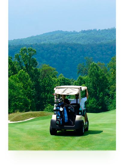 Hombre jugando Golf